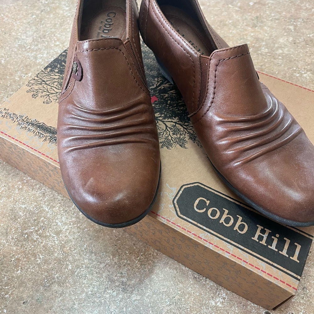 Cobb Hill by New Balance Women’s Tan Leather Loafers